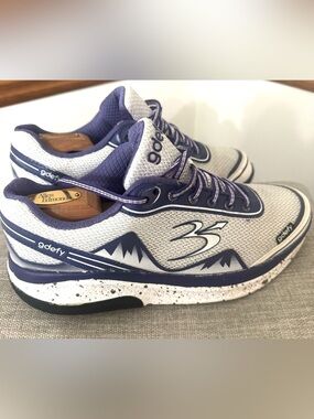 g-defy Mighty Walk Athletic Shoes